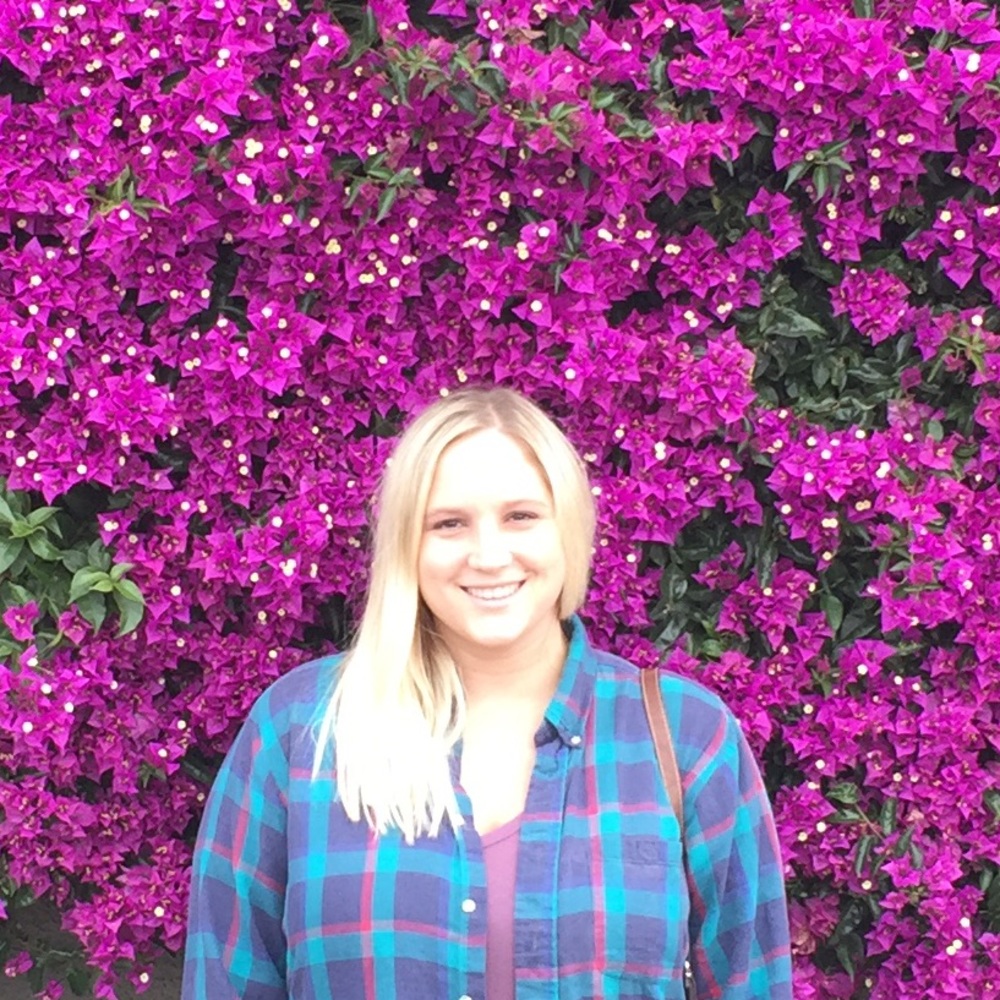 Meet your Posher, Nicole